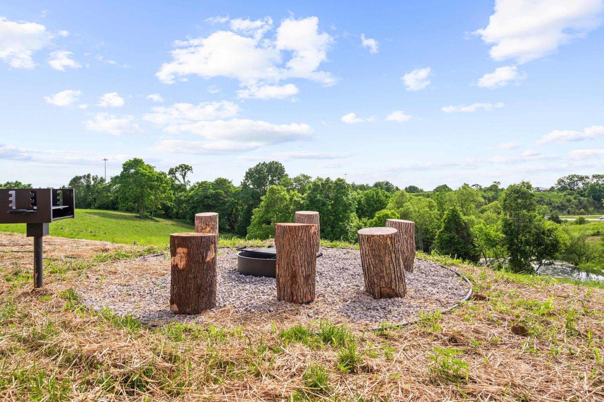 The Lodges At Eden Reserve - Pet Friendly Cabins Near Ark Williamstown Exterior photo